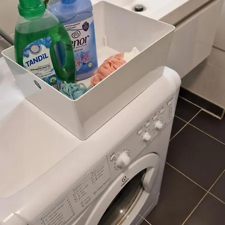 Center 4 People King Bed, Near Switzerland, G'ermany, Near Airport, Free Parking Appartamento *